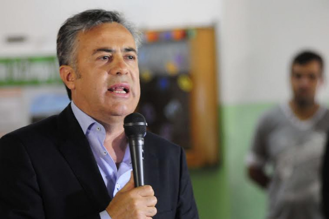 imagen Cornejo quiere el "ítem aula" para los otros gremios