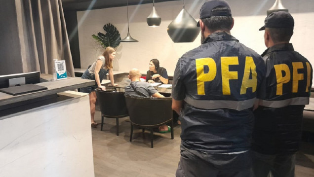 imagen Investigan a una organización que ofrece paquete turístico de parto con pasaporte a embarazadas rusas