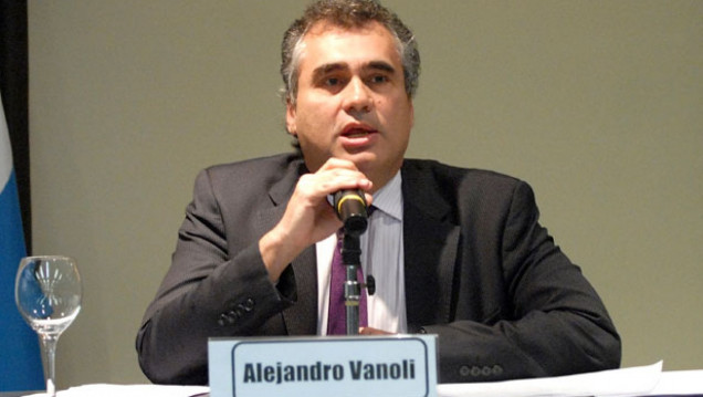 imagen Imputaron a Alejandro Vanoli por la venta de dólar futuro