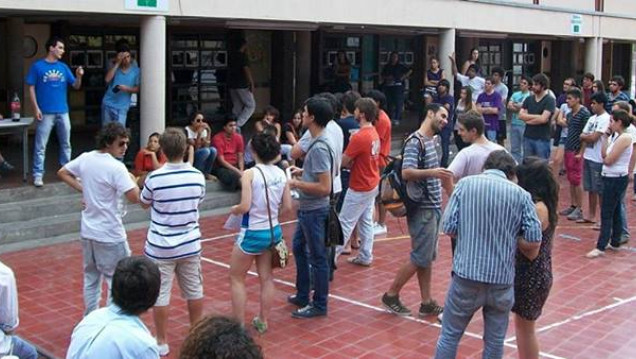 imagen El Frente Democratizador Universitario retuvo la conducción de la FUC