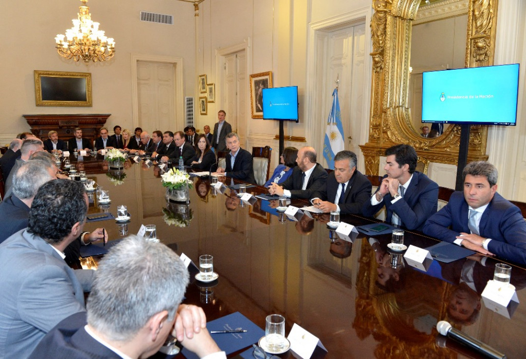 imagen Pacto fiscal: Macri logró acordar con los mandatarios
