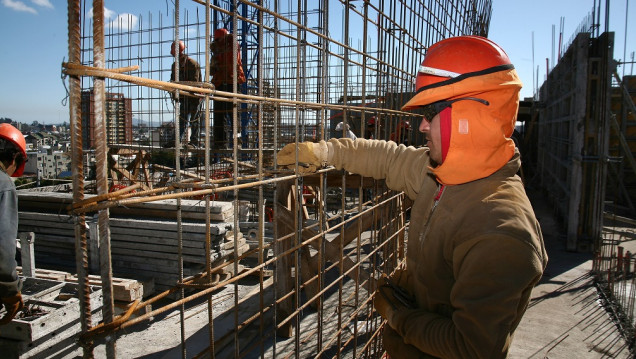 imagen El Ieral destaca un leve repunte en la construcción para este año