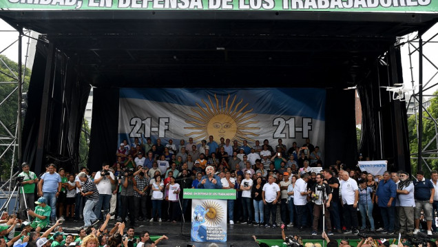imagen Hugo Moyano: "Tengo pelotas para defenderme solo"