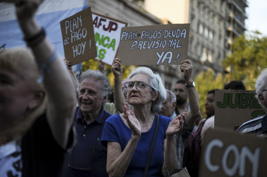 imagen La jubilación mínima viene en caída desde mediados de 2025