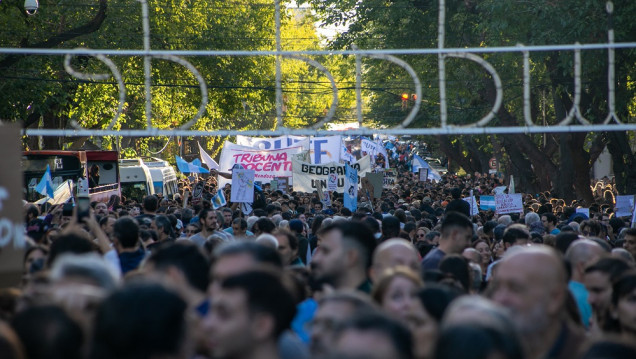 imagen Tras las masivas marchas, las universidades nacionales se preparan para la reunión con el Gobierno