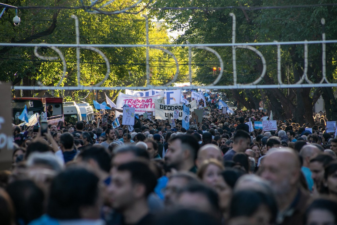 imagen Tras las masivas marchas, las universidades nacionales se preparan para la reunión con el Gobierno