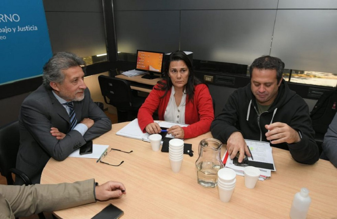 imagen El Gobierno ofreció al SUTE el 6,5% de aumento para diciembre 