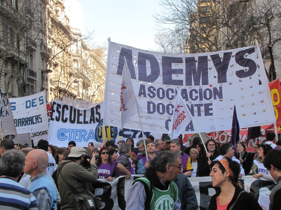 imagen Gremialistas amenazaron con no iniciar las clases en Buenos Aires