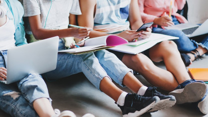 imagen Desarmando mitos: la juventud argentina tiene ideas claras, objetivos de progreso y esperanza por el país