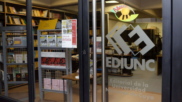 imagen Día del Libro: Día de descuentos en la Ediunc