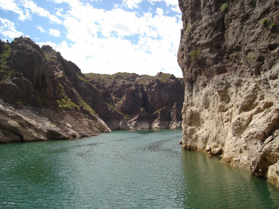 imagen Atuel: Mendoza deberá hacer obras por dañar el ecosistema pampeano