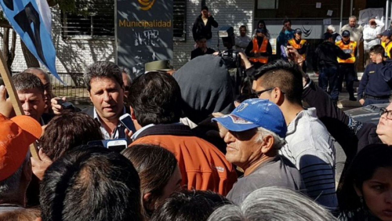 imagen Los vecinos de Jáchal no quisieron recibir a Uñac