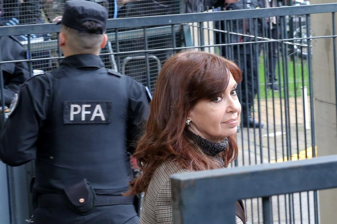 imagen Acusaciones cruzadas tras los allanamientos a CFK