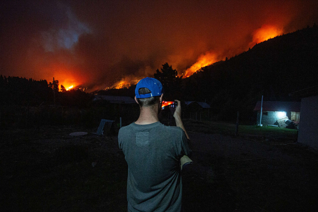 imagen Incendios en la Patagonia: miles de hectáreas arrasadas y una alerta que no termina 
