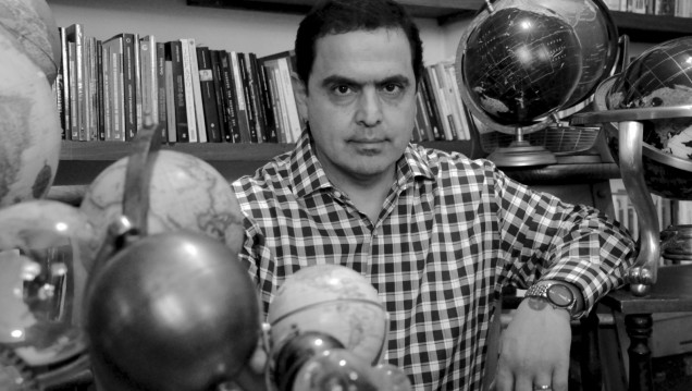 imagen Mariano Saravia presenta Geofútbol, un libro donde se cruzan política y pasión