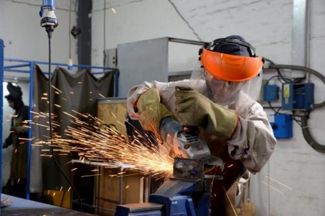 imagen La economía se contrajo el 2,2 % en febrero