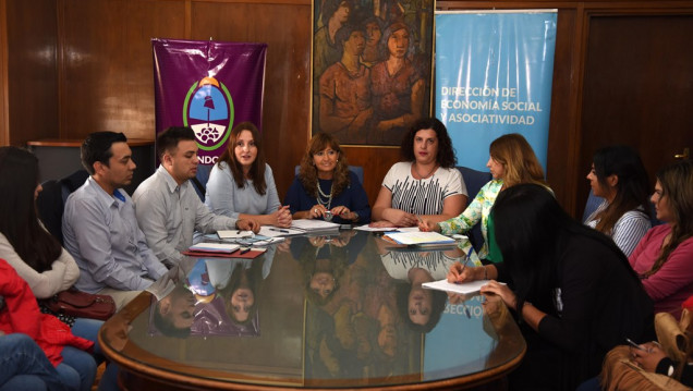 imagen Mujeres trans ya son parte del programa que ayuda a terminar el secundario y aprender oficios