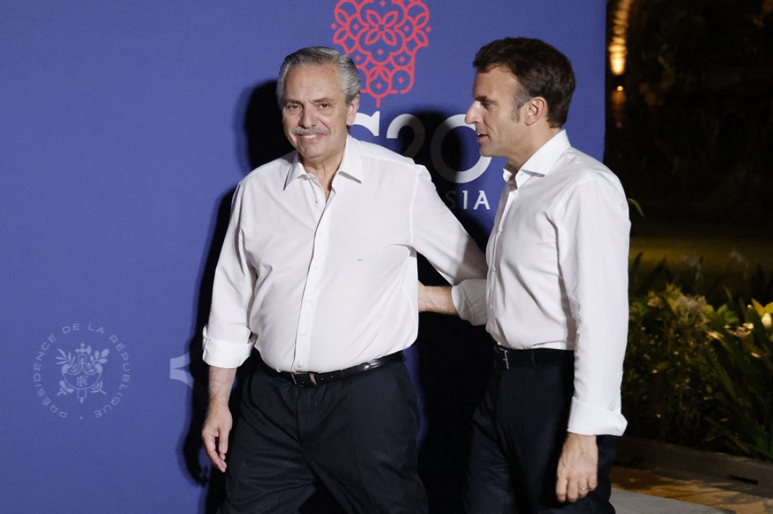 imagen Tras el cortocircuito, Fernández habló con Piñera sobre los efectos de la pandemia 