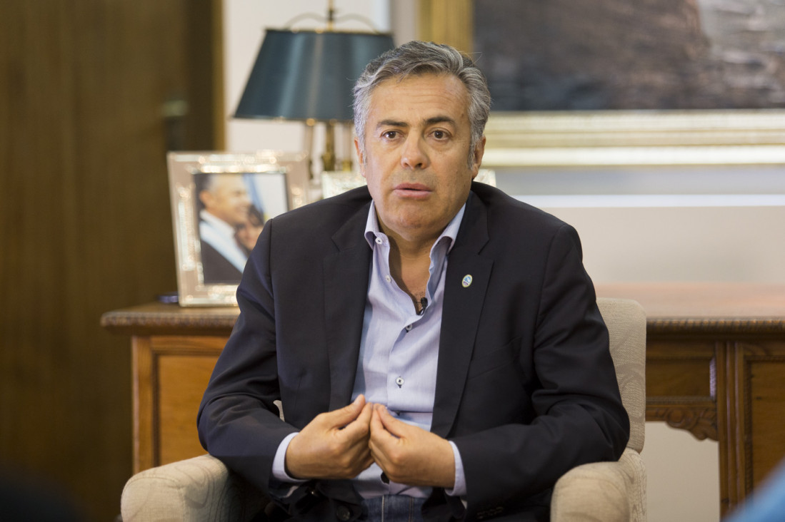 imagen Cornejo apuntó contra un grupo feminista