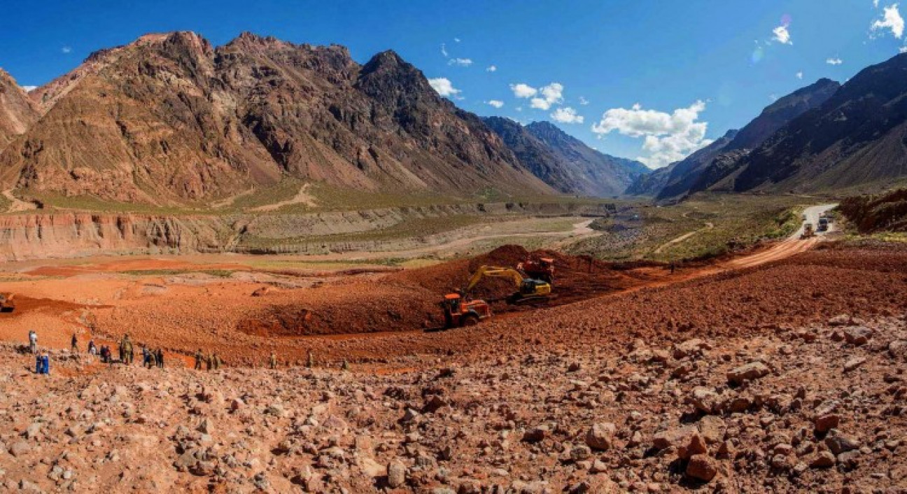 imagen Defensa Civil advirtió sobre la posibilidad de nuevos aludes en alta montaña