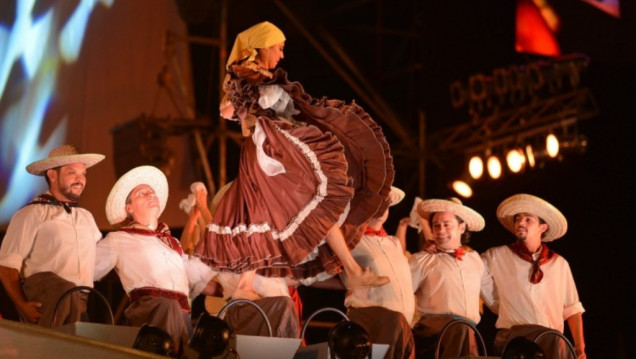 imagen Artistas no quieren pagar el costo de suspender la fiesta