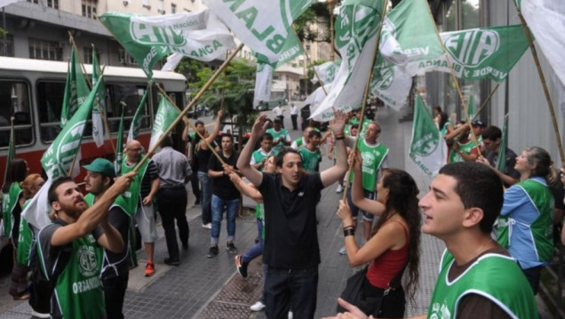 imagen ATE lanza plebiscito para ver si acepta o rechaza última propuesta salarial