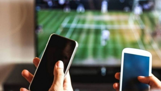 imagen Enacom autorizó subas de 9,80% en febrero y de 7,80% en abril para telefonía, internet y TV