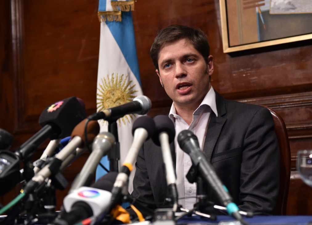 imagen Kicillof desmintió que gane 400 mil pesos como director de YPF