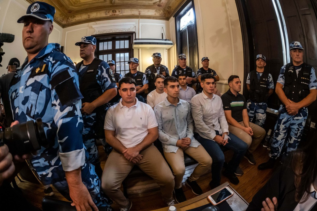 imagen Condenaron a prisión perpetua a cinco de los rugbiers por el crimen de Fernando Báez Sosa