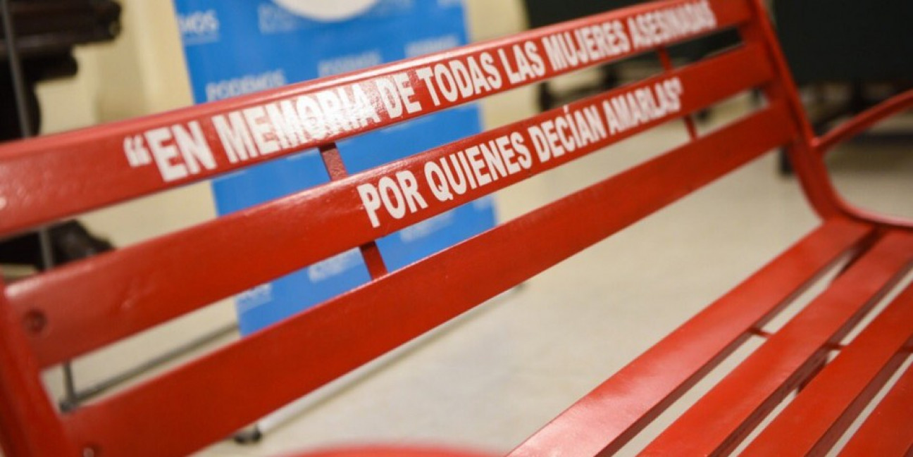 imagen Sanción inicial al proyecto de ley "El Banco Rojo"