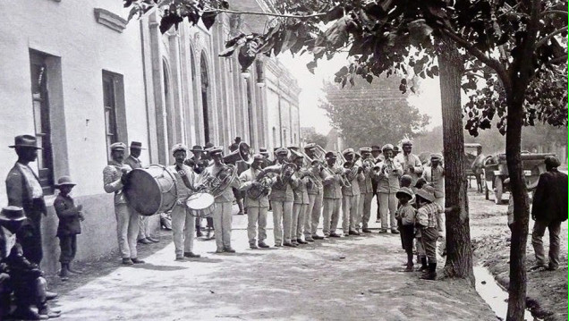 imagen Historia de la música mendocina en un libro de la Ediunc