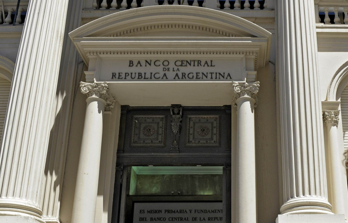 imagen El Central redujo en medio punto porcentual la tasa de interés de la Lebac