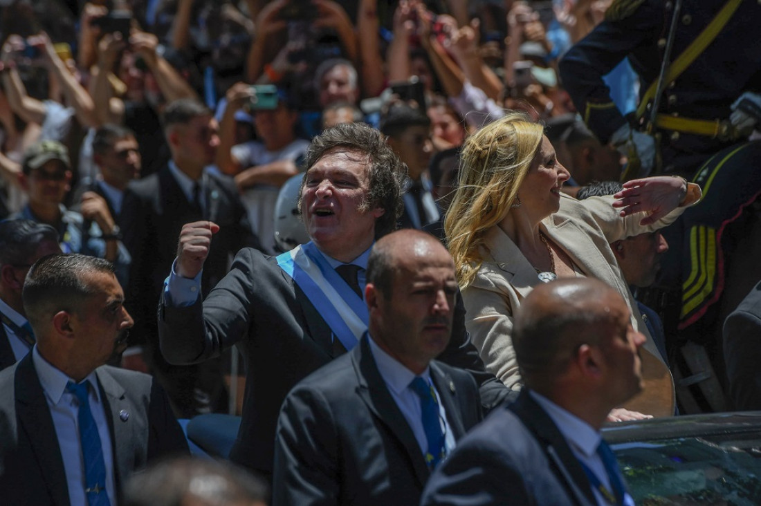 imagen Comenzó la era Milei: primeros pasos hacia el ajuste económico