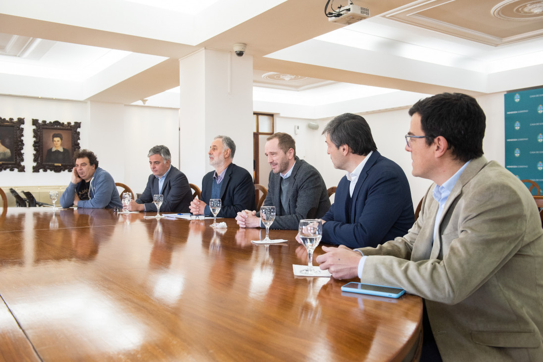 imagen Gobierno y Bodegas de Argentina buscan que Massa alivie al sector vitivinícola