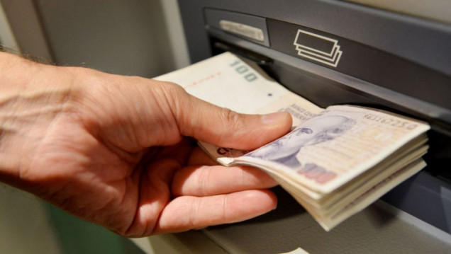imagen Los empleados estatales cobrarán el lunes 31