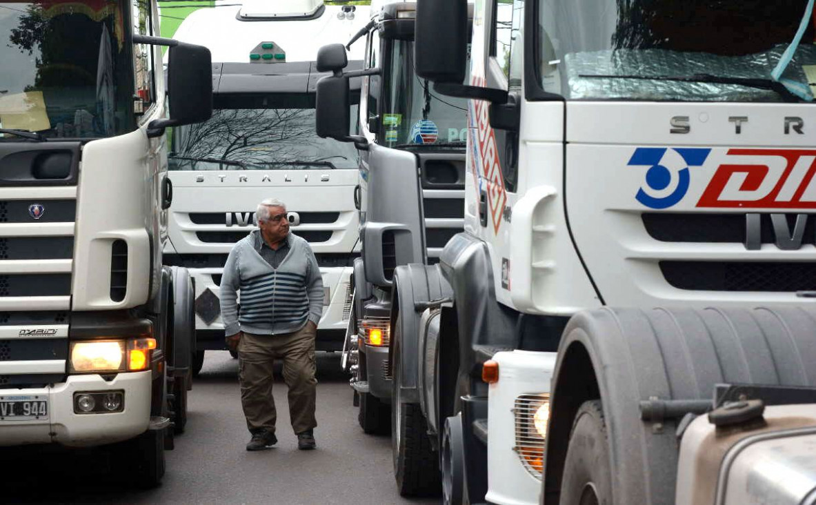 imagen Nuevo "camionazo" hacia la Municipalidad de Las Heras