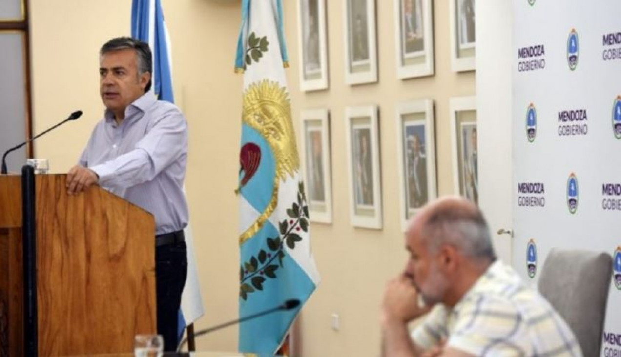 imagen Cornejo anunció cambios en la estructura de la DGE