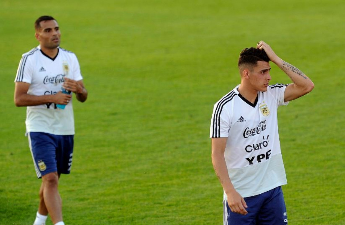 imagen Sampaoli analiza cambiar el sistema y a varios jugadores