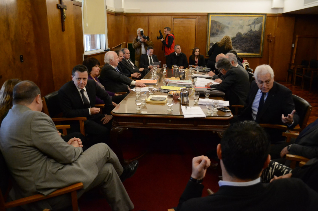 imagen Jury contra Carniello: sin definiciones
