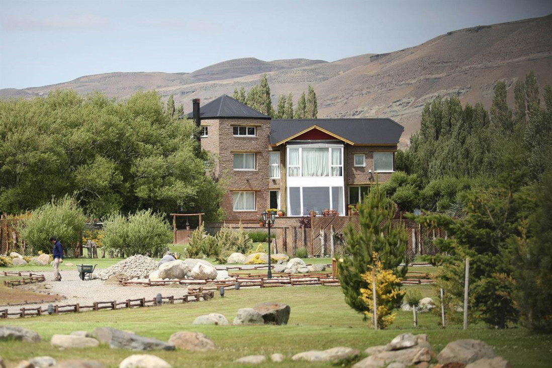 imagen Allanan la casa de CFK en Río Gallegos