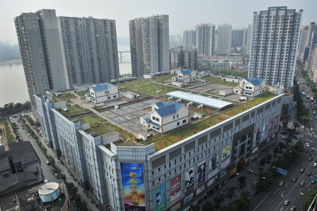 imagen En China construyen mansiones en las azoteas de los edificios