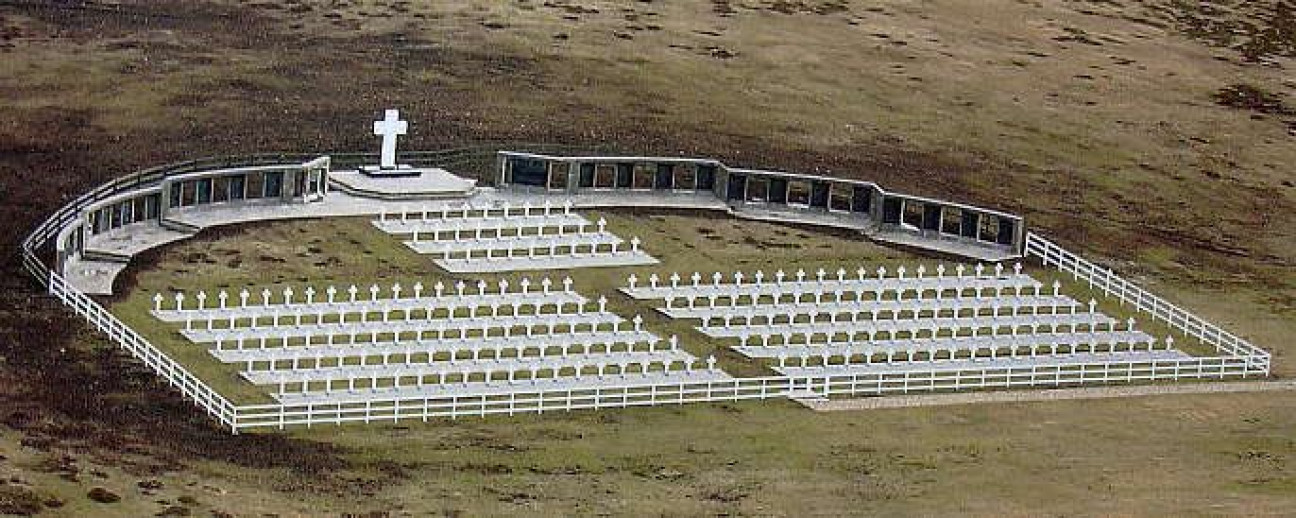 imagen Malvinas: algunas historias de soldados que ya no son "sólo conocidos por Dios"