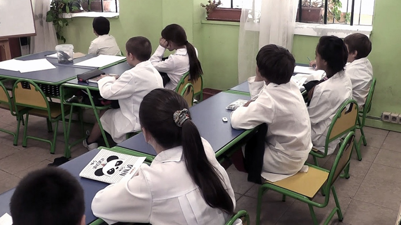 imagen Mendoza inició sus clases, pero el gremio docente se moviliza e instala una carpa en la Legislatura