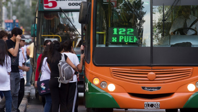 imagen Cruces entre el Gobierno y AUTAM por la deuda del transporte