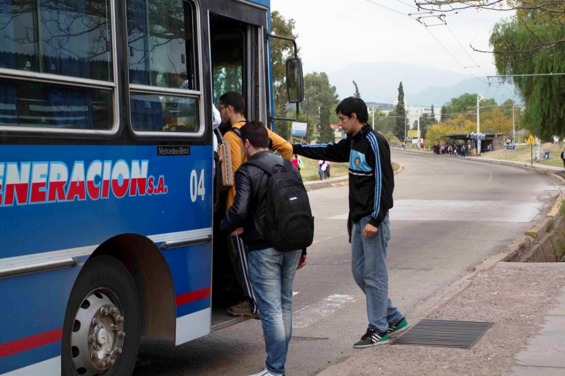 imagen Se destrabó el conflicto con AUTAM y los micros vuelven a la normalidad