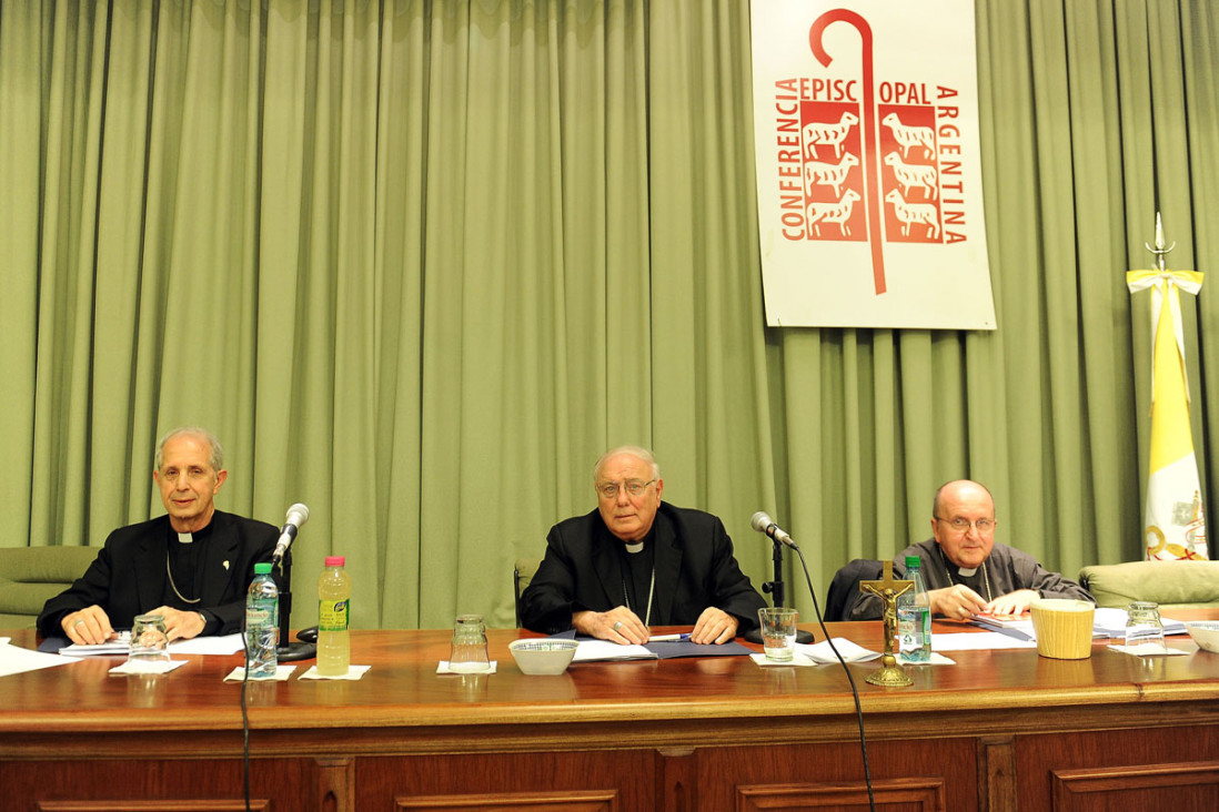 imagen La pobreza, el Papa y la ley de libertad religiosa, ejes de la conferencia episcopal
