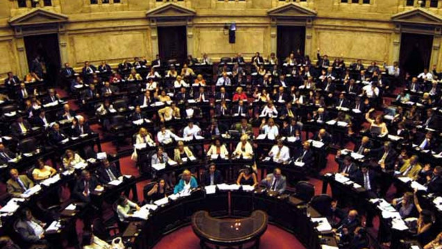 imagen Más del 30 % de los legisladores nacionales no se graduó