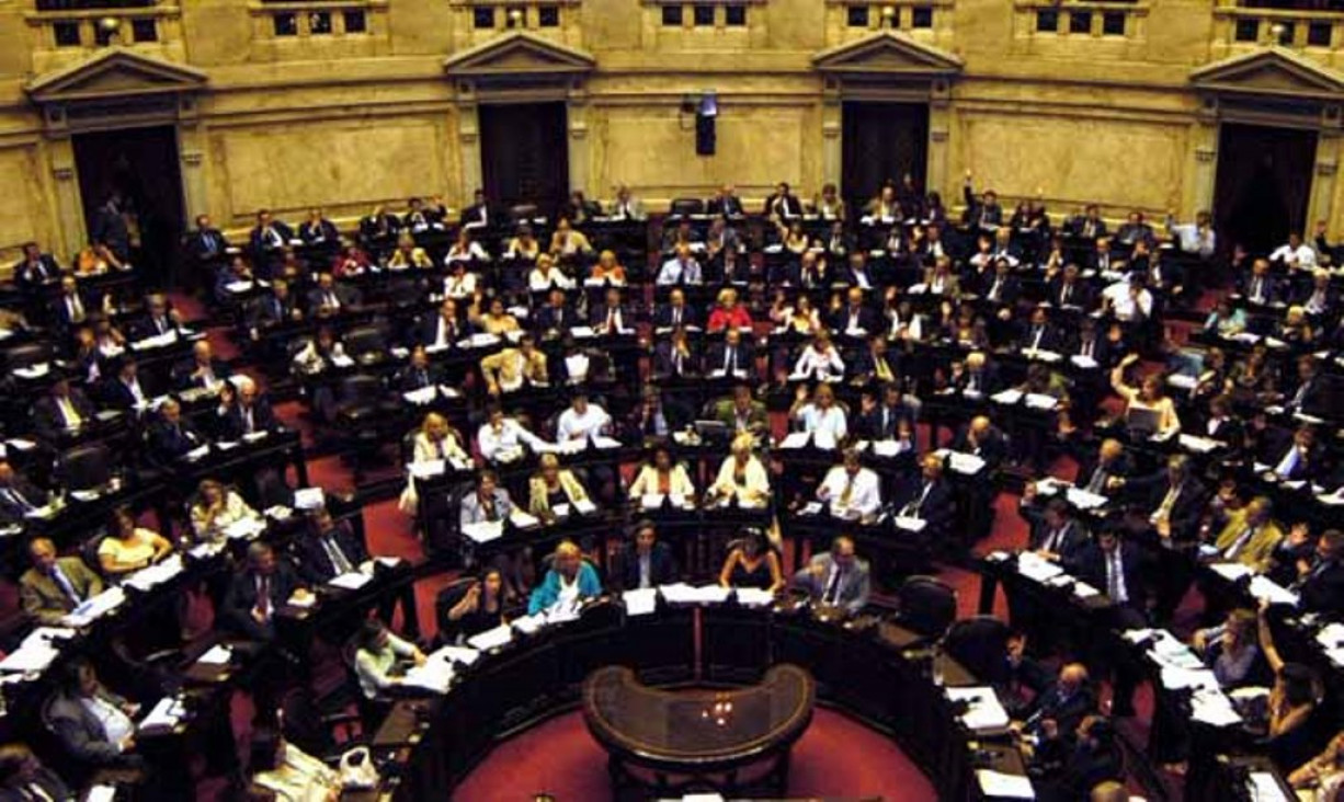 imagen Más del 30 % de los legisladores nacionales no se graduó