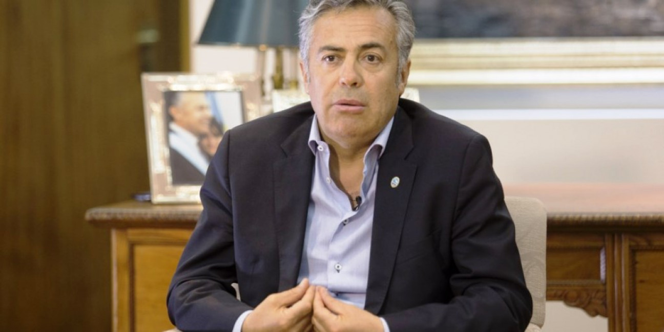 imagen Cornejo se reúne con Cambiemos y el PJ en Buenos Aires