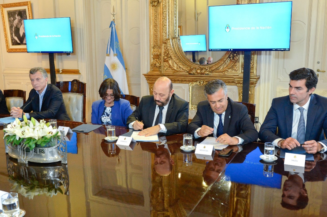 imagen Qué dijo Cornejo sobre el consenso logrado con la Nación